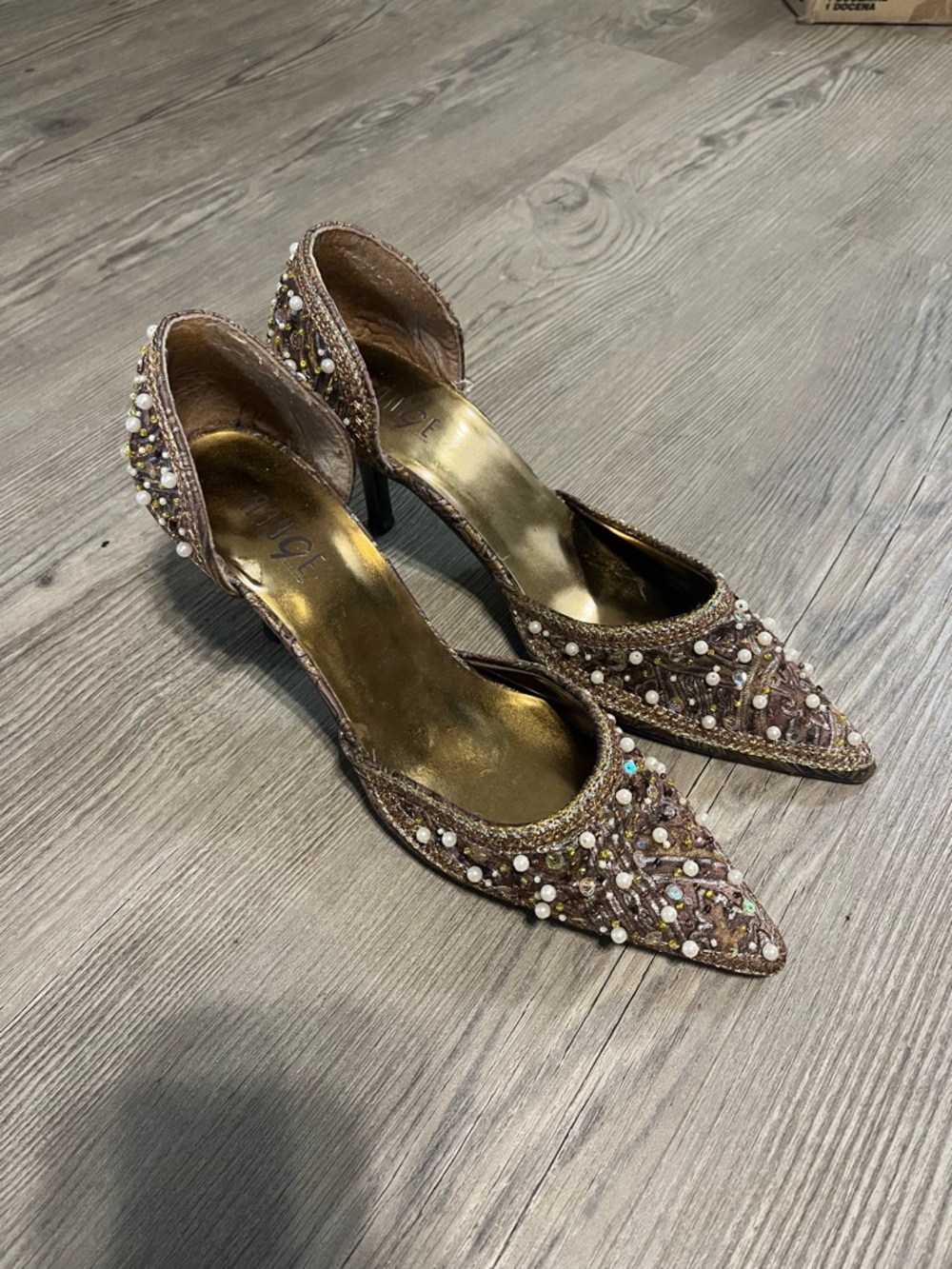 Vintage Rogue Bronze Beaded Pointed-Toe Embellishmed Heels
